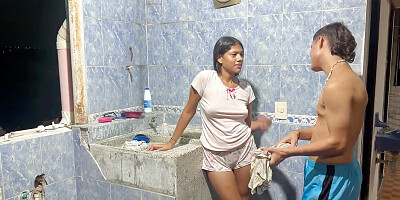 I Spank and Fuck with My Stepbrother in Exchange for Washing His Work Shirt, Until I Get His Milk