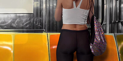 Upskirt Flashing in Subway — virtual reality with Jeny Smith