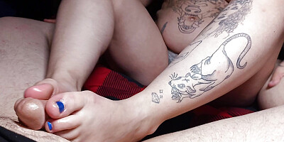 Incredible Blowjob and Footjob POV Homemade Girlfriend CUM ON FEET!