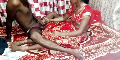 Indian Newly Married Suhagrat roamantic sex video