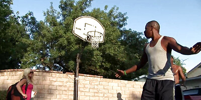 Blonde Bitch Gets Her Wet Cunt Drilled by Black Dong