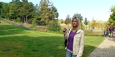 Stunner Stepmom Porn - Klarisa Leone