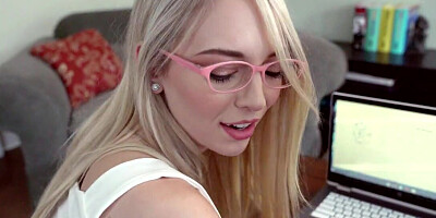 Stepsister joins the fun in a threesome with casual fucking