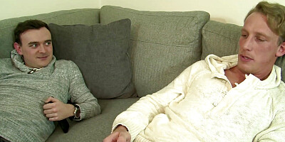 Monster Swinger &amp, Luke Hardy kitchen table pounding.mp4