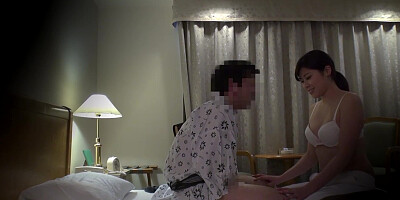 Japanese sports college graduate works as a hotel masseuse