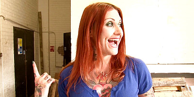 Two lesbians love oil and fisting