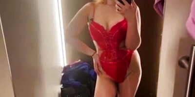 extreme stream. Fucking and squirting in the