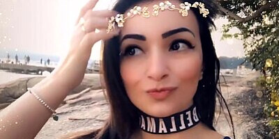 Real Public Flash Amateur - Big Boobs, Big ASS, EXIBINDO EM PUBLICO