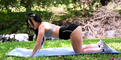 Jennifer White does workout outdoors