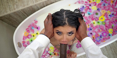 Brenna Sparks is sucking Isiah Maxwell's huge cock