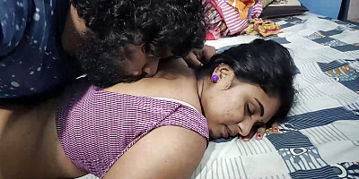 Vaishnavy and Sharun Raj saree hot ass kiss romance part 3, Saree ass kiss romance, Lip lock love, Hot lip lock my mallu couple
