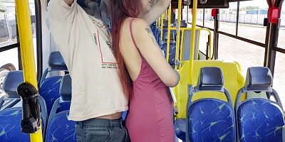 Student on the bus gets thighed by a stranger.
