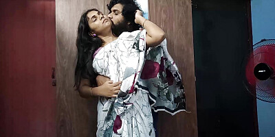 Vaishnavy and Sharun Raj hot saree romance part 2, Neck lick romance with lip lock and boobs press, Mallu couple hot boobs press