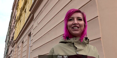 Pierced pink hair babe POV fucked 4 cash after casting