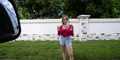 Stella Elle is getting picked up outdoors