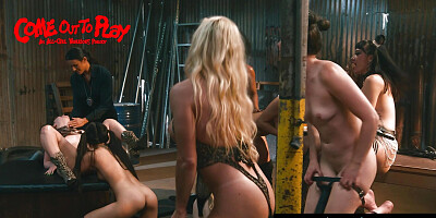 GIRLSWAY - 10 GIRL LESBIAN GANGBANG! ROUGH FISTING, STRAP-ON SEX, AND SQUIRTING! - WARRIORS PARODY