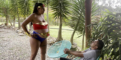 De Mujer Maravilla, Embarazada Follando Con Villano Hasta Sacarle Todo El Semen