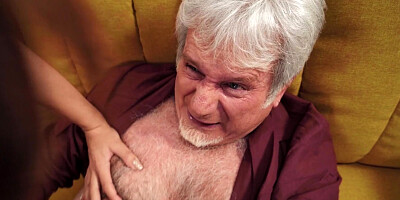 Vanna Bardot rides and sucks the hard dicks