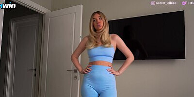 RUSSIAN STEP SISTER MOVES INTO MY ROOM - Secret Elle