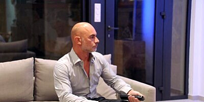 TUSHY Anal-curious hottie Sia seduces her dad's friend