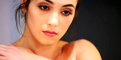 TUSHY - She only wants to be gaped