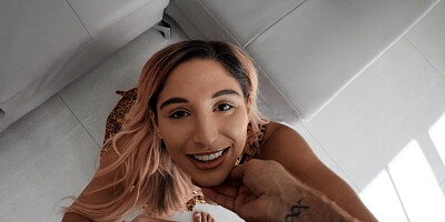 Abella Danger is sucking the huge cock