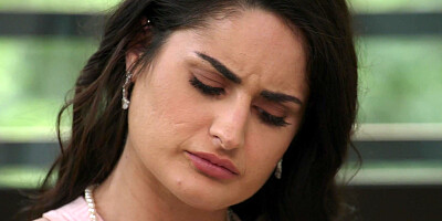 Kymberlie Rose gets her ass fucked in different positions