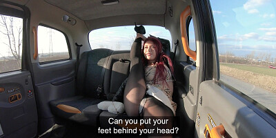 Atlanta Moreno shows off her amazing legs