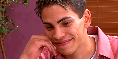 India Summer gets her trimmed pussy licked by Zane