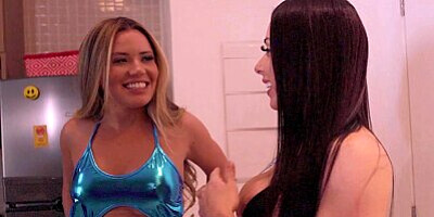 FFM Threesome In Brazil