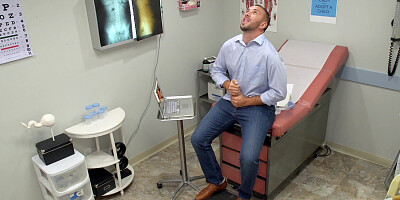 Dr. Julia Ann decided to help Keiran ejaculate in fertility clinic