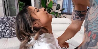 Reality Kings - Kylie Rocket Shows Her Yoga Skills To Her BF Alex Legend & Gets Her Pussy Fucked