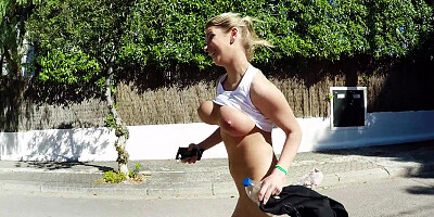 Katerina went for a run, so that she could show off her bouncy melons