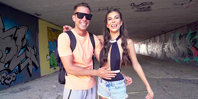 Anya Krey and Alberto Blanco are going to have some fun