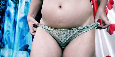 Natural Beauty Slutty MILF Takes BBC- Close Up