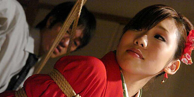 Kimono Lady Azusa Uemura Gets Toys And Cocks - AsiansBondage