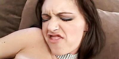 Jenna's piercing dirt