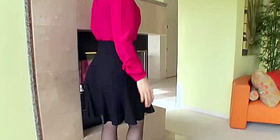 Inveigling Clip - Granny Gets Bbc With Nina Hartley