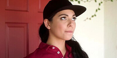 Deeper. Gina Valentina Gets More Than a Tip