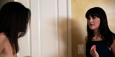 Audrey Royal & Cat Spark In Girlfriend And Stepis Double Team Some