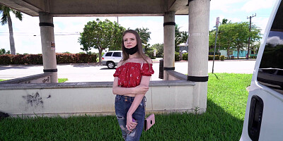 Jessae Rosae is getting picked up on the street