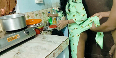 The beauty was too excited and had sex with the photographer in the photo