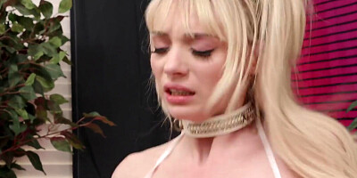 Bryan Gozzling face banging the petite Cecelia Taylor