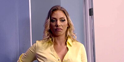 Dirty weather girl Juelz Ventura loves anal - Brazzers