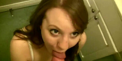 Sweet Jenny Blowjob a dick during Dating