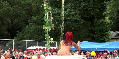 2015 Festival Photos And Video From Saturday Shot By Assdragon - SouthBeachCoeds