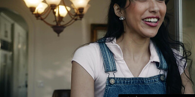 PURE TABOO Cunning Delivery Guy Becomes Petite Penelope Woods',s Stepfather For Her Virginity