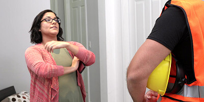 Gia Paige seducing a roofing manager by showing off her ass