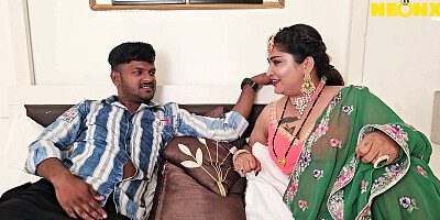 HORNI DESI INDIAN COUPLE HARDCORE SEX IN WASHROOM