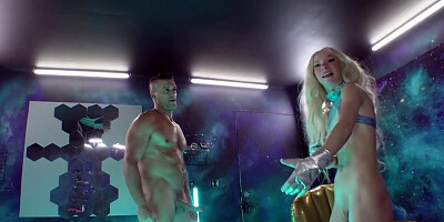 Flexible blonde chick Kenzie Reeves is posing for the camera